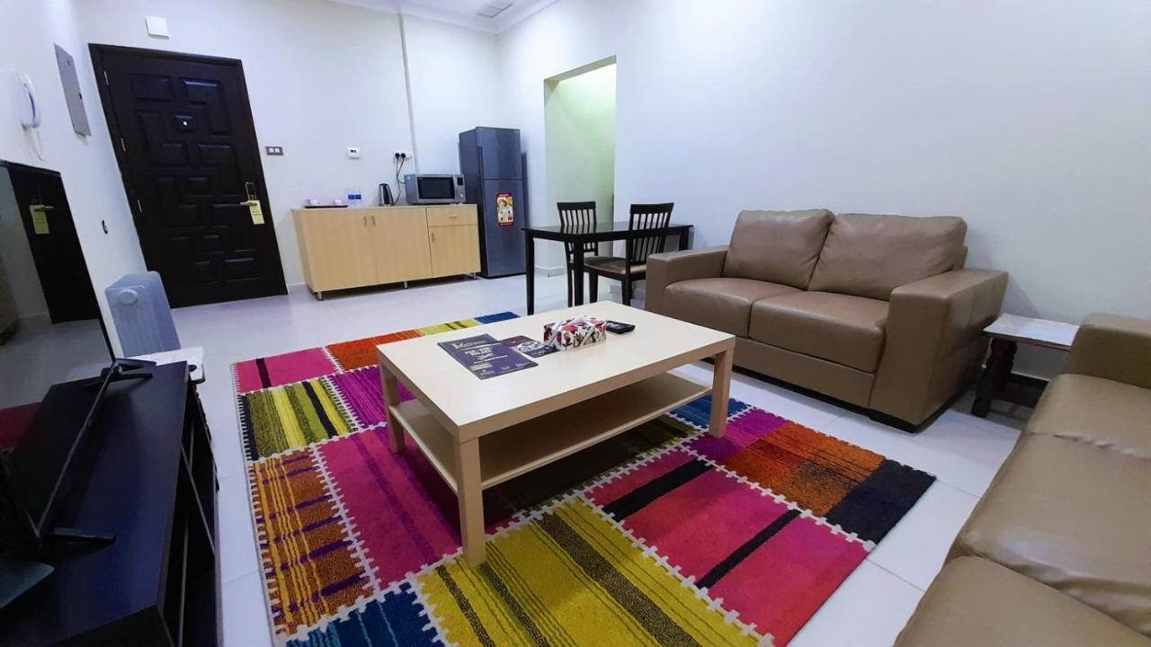 Zodiac Hotel Apartments Fahaheel Кувейт Екстериор снимка