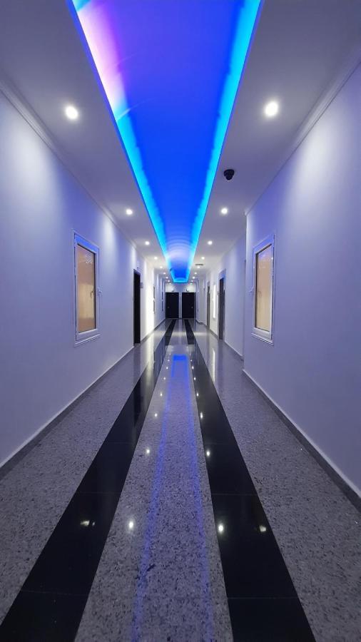 Zodiac Hotel Apartments Fahaheel Кувейт Екстериор снимка