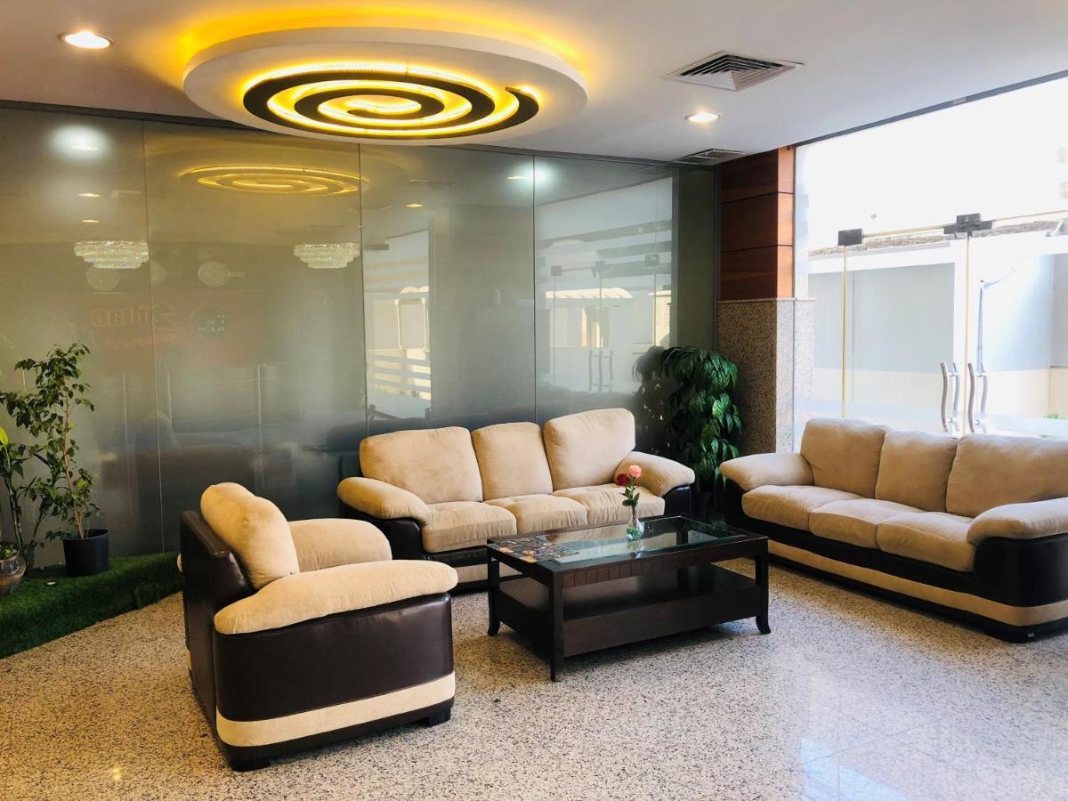 Zodiac Hotel Apartments Fahaheel Кувейт Екстериор снимка