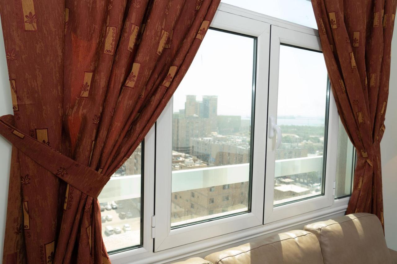 Zodiac Hotel Apartments Fahaheel Кувейт Екстериор снимка