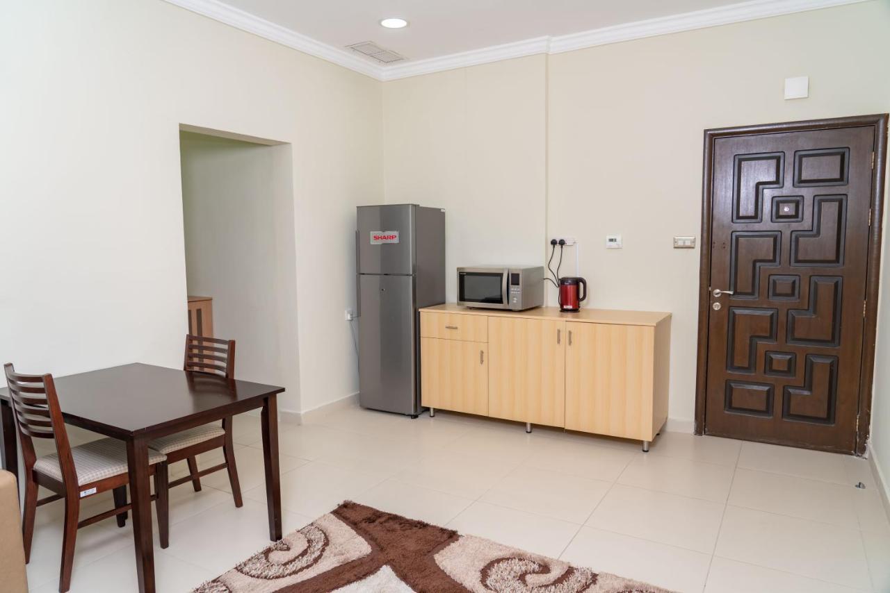 Zodiac Hotel Apartments Fahaheel Кувейт Екстериор снимка
